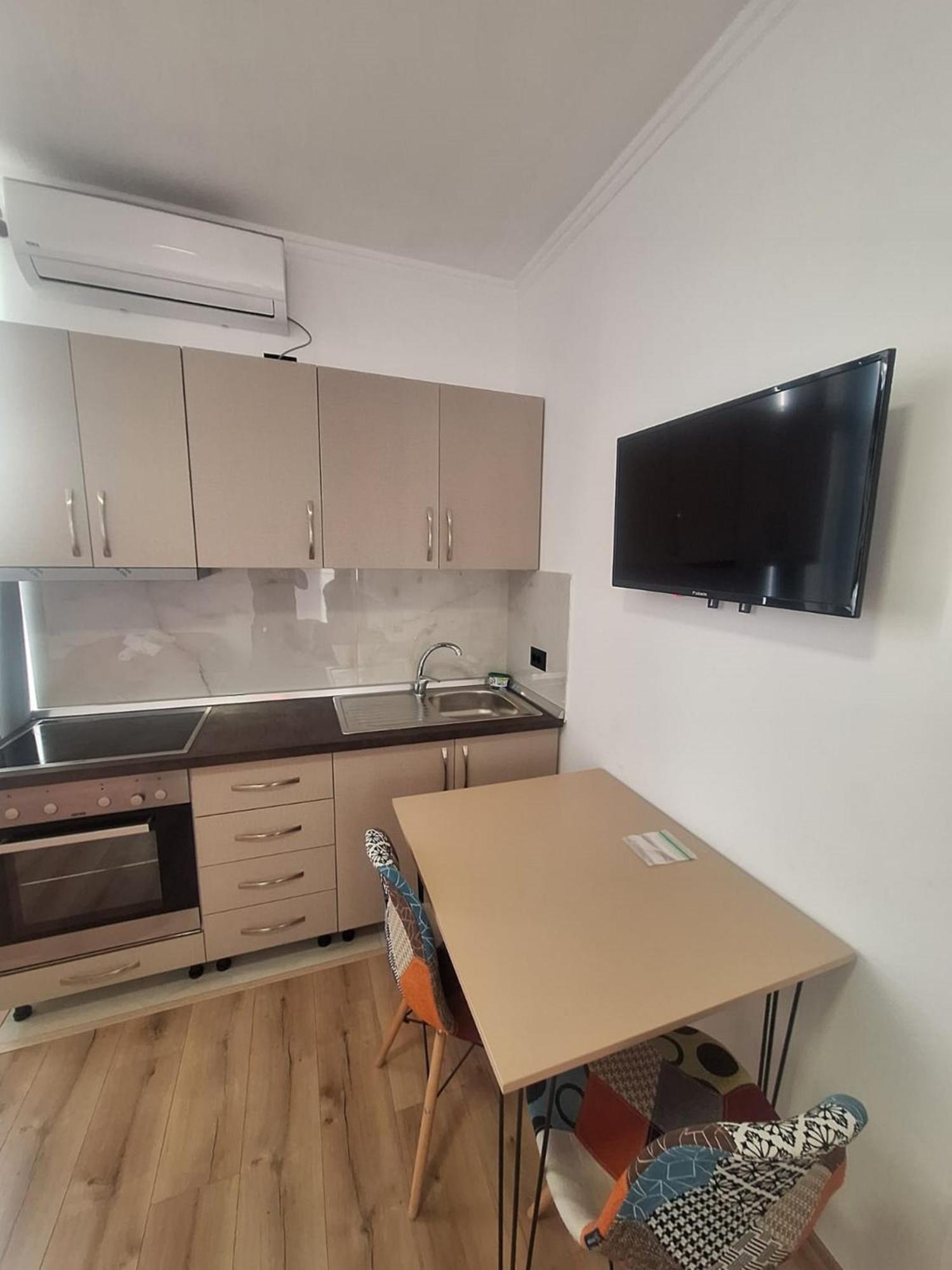 Albania Apartment Comfort Near Tirana City Center ภายนอก รูปภาพ