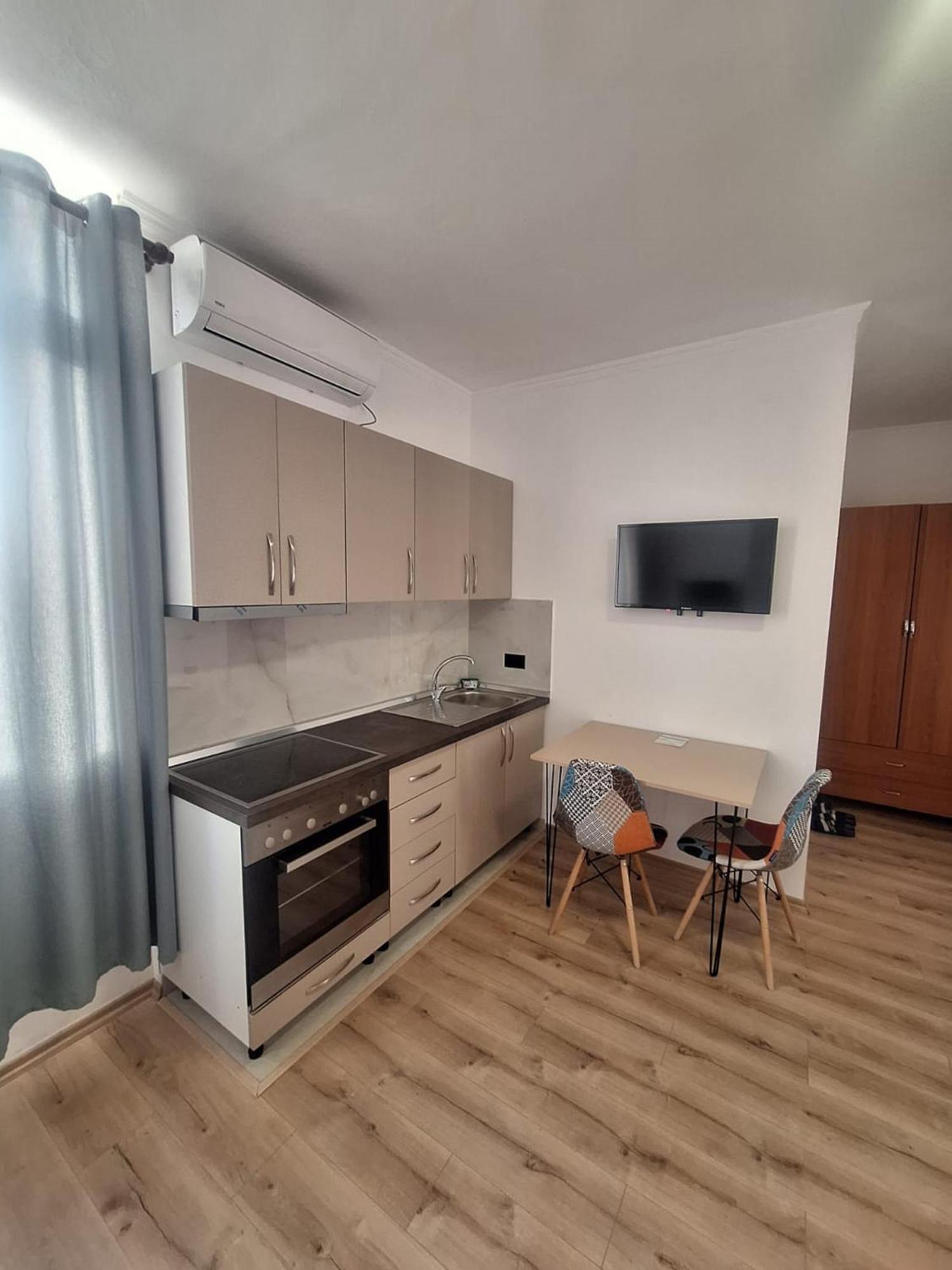 Albania Apartment Comfort Near Tirana City Center ภายนอก รูปภาพ